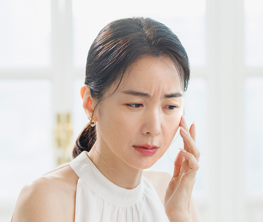 눈밑 지방 볼륨 감소 · 불균형